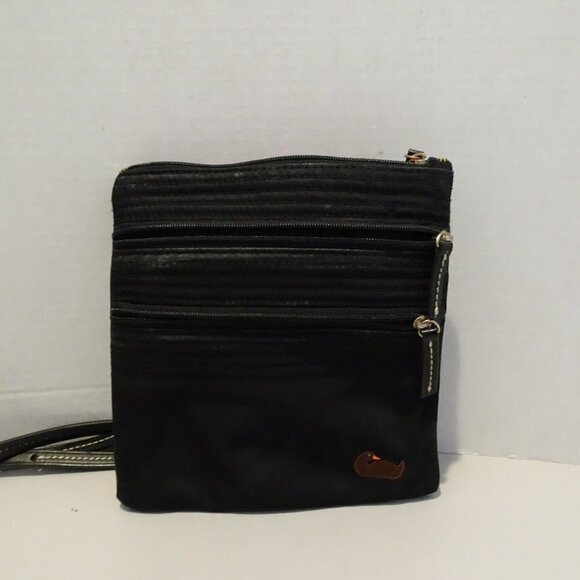 Dooney & Bourke Black Triple Zip Crossbody Purse Solid Logo Leather Strap - Picture 1 of 6